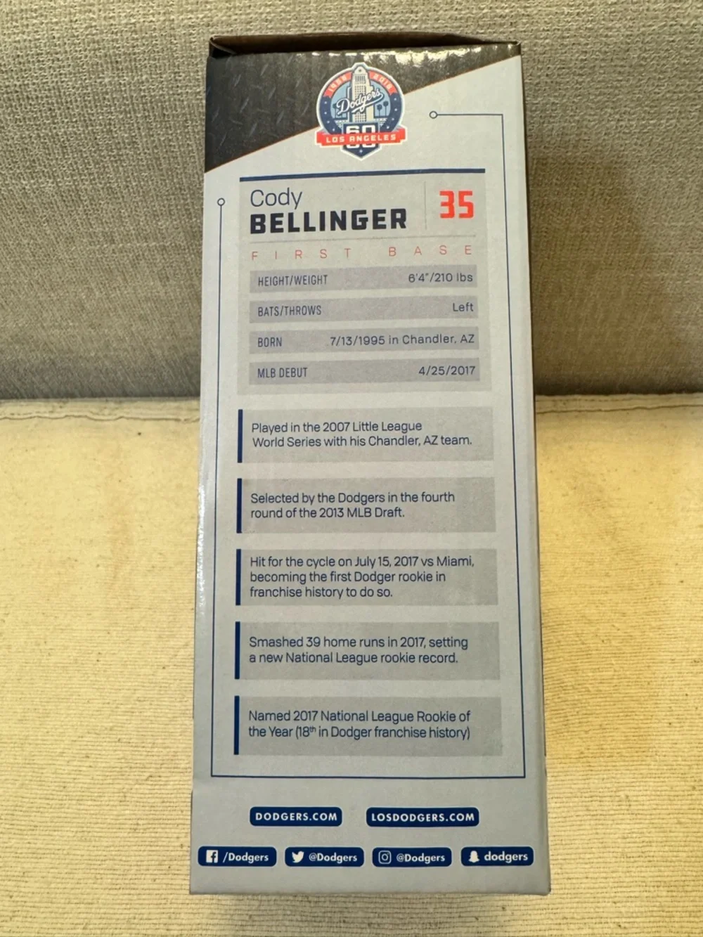 Los Angeles Dodgers Cody Bellinger Rookie of the Year Bobblehead 2018 - Picture 5 of 6